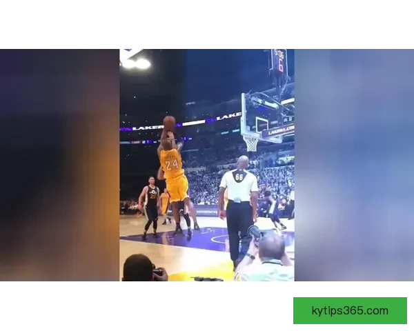 丁彦雨航回忆与科比的合影机会 坚持将这一刻留给赛场